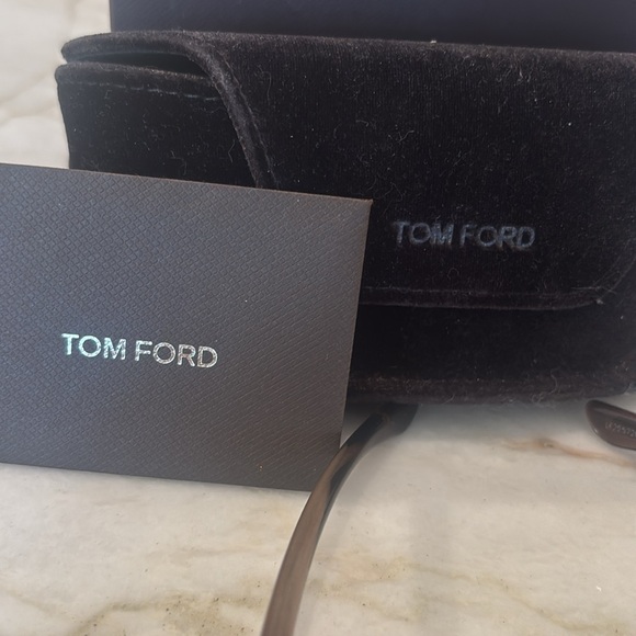 TOM FORD Jennifer sunglasses - Picture 2 of 11